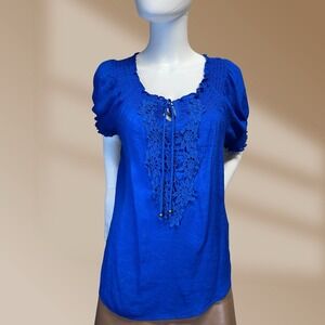 Dressbarn Crochet Tie Front Pretty Blue Pheasant Top Blouse Dressy or Casual